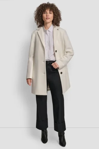 Abrigo tipo blazer