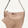 Bolso tipo cubo con el logotipo de Nicole Bolso tipo cubo con el logotipo de Nicole