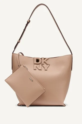 Bolso tipo cubo con el logotipo de Nicole