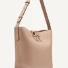 Bolso tipo cubo con el logotipo de Nicole Bolso tipo cubo con el logotipo de Nicole