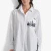 Camisa con bolsillos y silueta urbana Camisa con bolsillos y silueta urbana
