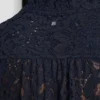 Camisa con mangas abullonadas de encaje Camisa con mangas abullonadas de encaje