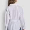 Camisa de manga larga con botones y pedrería Camisa de manga larga con botones y pedrería