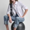 Camisa de popelín con botones de pedrería