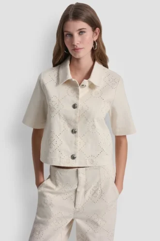 Camisa de sarga texturizada con botones en la parte delantera