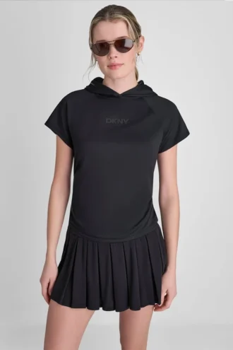 Camiseta con capucha de malla y logotipo