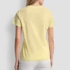 Camiseta con logo apilado y pedrería de DKNY Vaqueros Camiseta con logo apilado y pedrería de DKNY Vaqueros