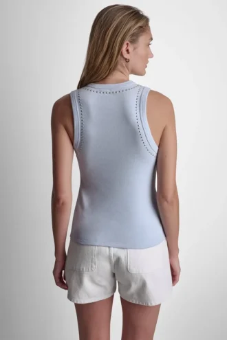 Camiseta de tirantes sin mangas con tachuelas