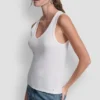 Camiseta sin mangas con cuello en V y pedrería Camiseta sin mangas con cuello en V y pedrería