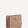 Cartera Sarah con cremallera y doble pliegue Cartera Sarah con cremallera y doble pliegue