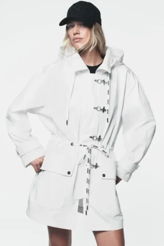 Chaqueta anorak con cierre de cremallera