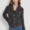 Chaqueta con botones en la parte delantera y bolsillos funcionales Chaqueta con botones en la parte delantera y bolsillos funcionales