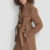 Chaqueta cruzada de lana con inserciones Chaqueta cruzada de lana con inserciones