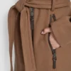 Chaqueta cruzada de lana con inserciones Chaqueta cruzada de lana con inserciones