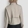 Gabardina corta Gabardina corta