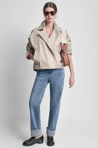 Gabardina militar corta de botonadura simple Gabardina militar corta de botonadura simple