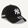 Gorra DKNY x New York Yankees de New Era Gorra DKNY x New York Yankees de New Era
