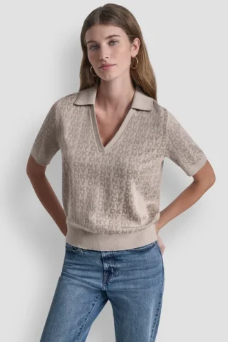 Jerséis con cuello polo y logotipo de pedrería