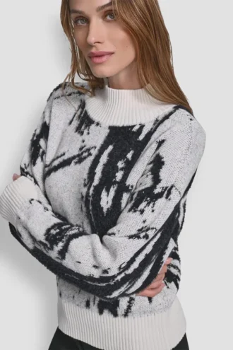 Jerséis oversize con intrincados detalles