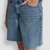 Pantalón corto de corte holgado de talle medio
