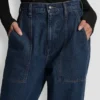 Pantalón de cintura alta con corte recto