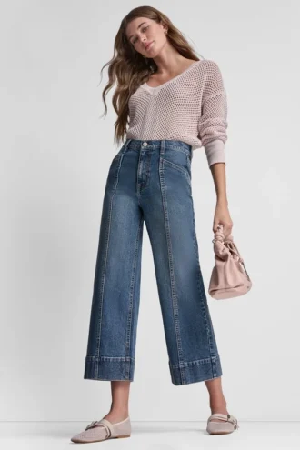 Pantalón utilitario de talle alto, corte cropped y pierna ancha