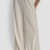 Pantalones de pierna ancha con rayas de lentejuelas Pantalones de pierna ancha con rayas de lentejuelas