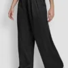 Pantalones de talle alto con pliegues y pierna ancha Pantalones de talle alto con pliegues y pierna ancha