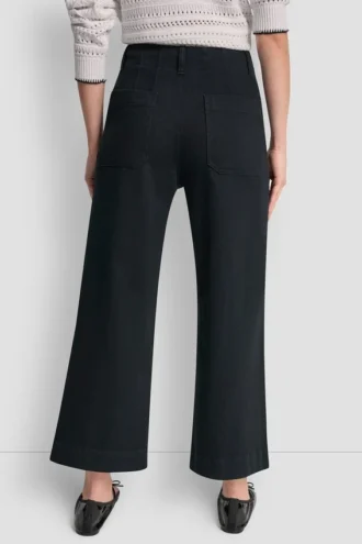 Pantalones de talle alto, corte cropped y pierna ancha