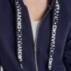 Sudadera con capucha, cremallera y cordones con logotipo en dos tonos Sudadera con capucha, cremallera y cordones con logotipo en dos tonos