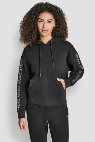 Sudadera con capucha y logo de pedrería en las mangas con corte holgado Sudadera con capucha y logo de pedrería en las mangas con corte holgado