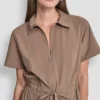 Vestido camisero midi ajustado y acampanado Vestido camisero midi ajustado y acampanado