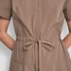 Vestido camisero midi ajustado y acampanado Vestido camisero midi ajustado y acampanado
