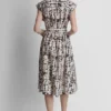 Vestido camisero midi con mangas casquillo Vestido camisero midi con mangas casquillo