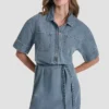 Vestido camisero vaquero con botones en la parte delantera Vestido camisero vaquero con botones en la parte delantera