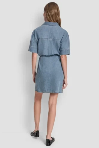Vestido camisero vaquero con botones en la parte delantera