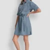 Vestido camisero vaquero con botones en la parte delantera Vestido camisero vaquero con botones en la parte delantera