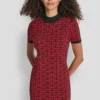 Vestido corto de cuello alto con mangas de ballet y estampado jacquard con logotipo Vestido corto de cuello alto con mangas de ballet y estampado jacquard con logotipo