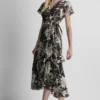 Vestido midi con efecto cruzado Vestido midi con efecto cruzado