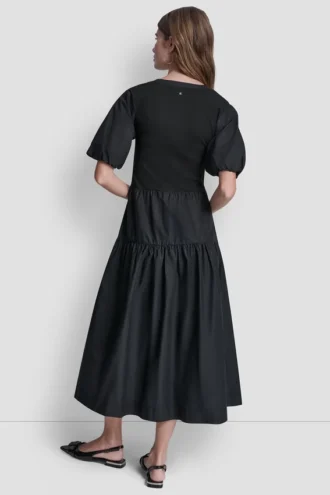 Vestido midi de punto elástico con cuello Henley y mangas abullonadas