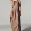 Vestido midi sin mangas y de cintura baja Vestido midi sin mangas y de cintura baja