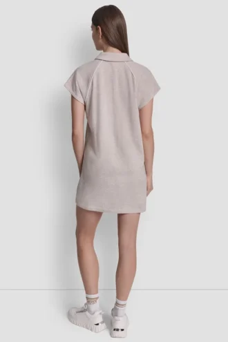 Vestido polo mini de manga corta con logotipo Vestido polo mini de manga corta con logotipo