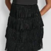 Vestido recto sin mangas con faldas en capas Vestido recto sin mangas con faldas en capas