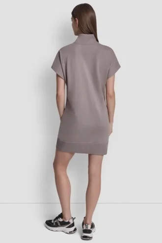 Vestido tipo zapatilla con logotipo burbuja metalizado