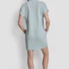 Vestido tipo zapatilla con logotipo burbuja metalizado Vestido tipo zapatilla con logotipo burbuja metalizado