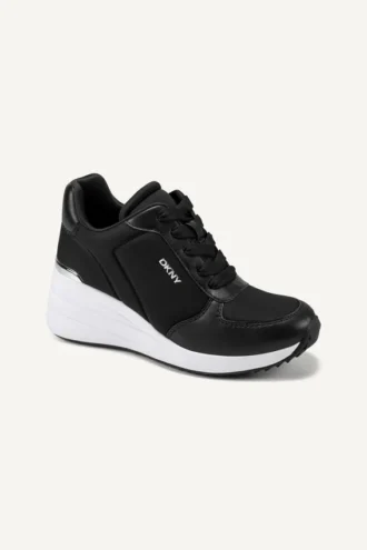 Zapatillas con cuña y cordones Kalindi